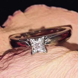 Princess cut 14k gold diamond engagement ring
